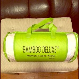 Bamboo Deluxe Memory Foam Pillow Queen wt. 2.9lbs.